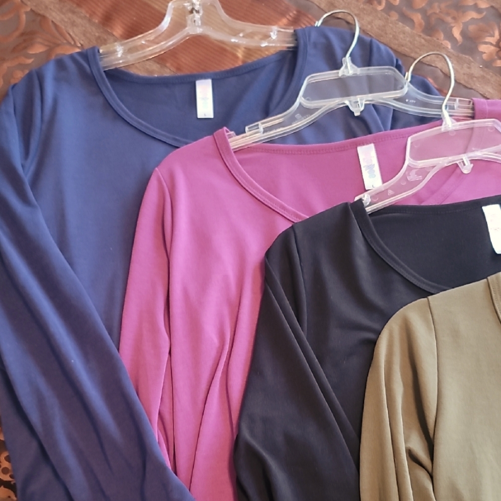 4 LULAROE EUC LYNNAEs Blue, Pimk, Black, Olive LARGE